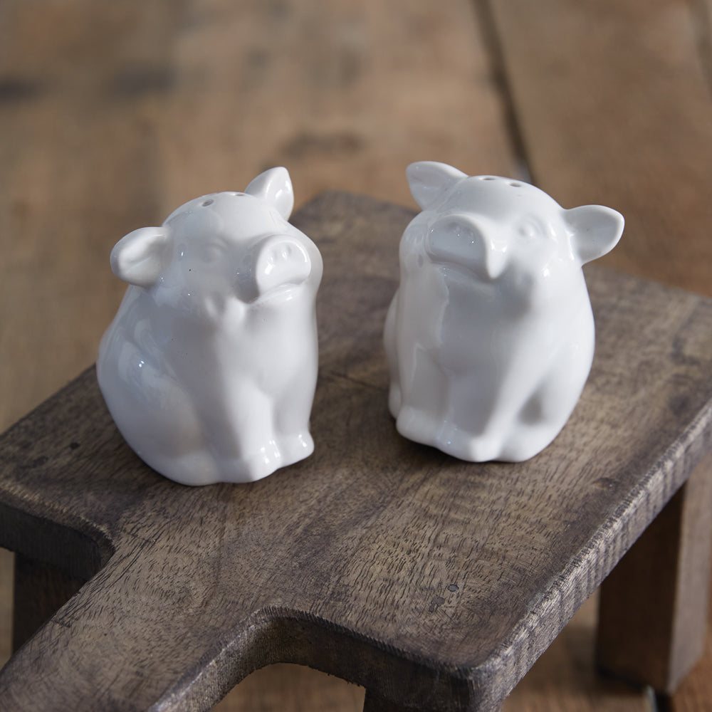 Piglet Salt & Pepper Shakers