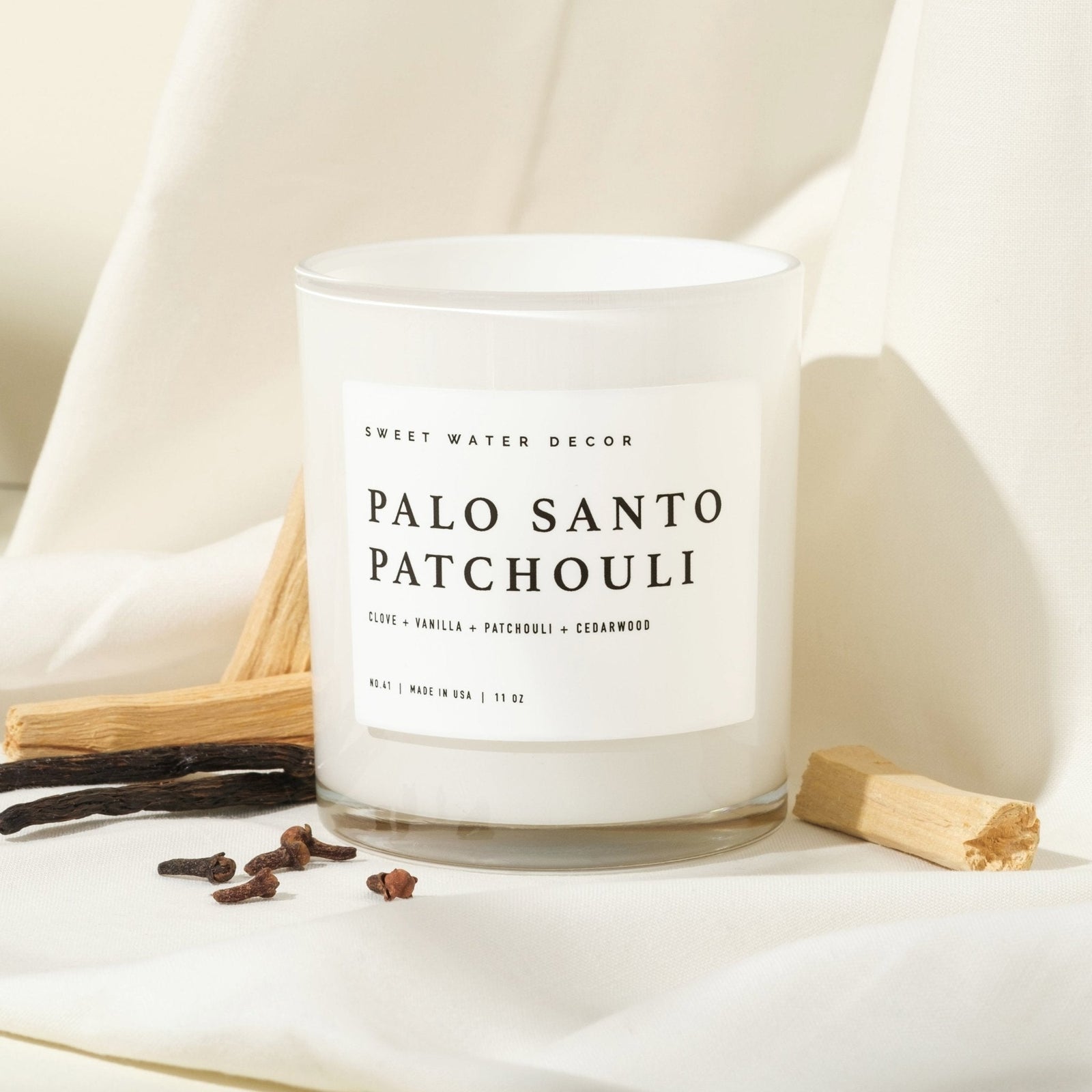 Palo Santo Patchouli White Jar Candle