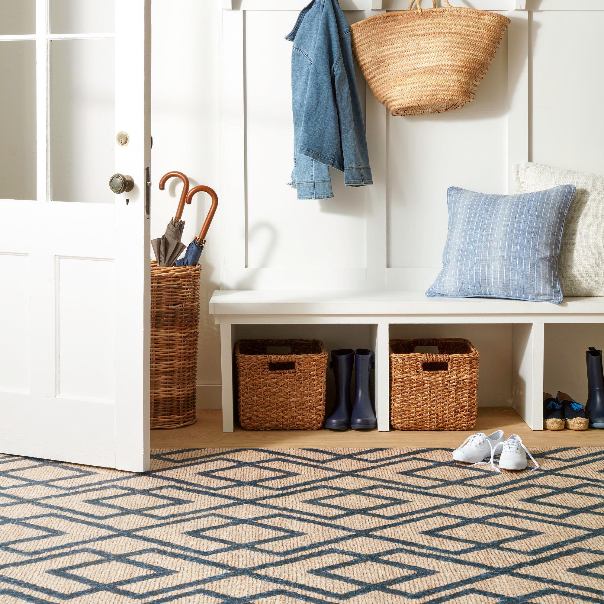 Marco Navy Machine Washable Rug