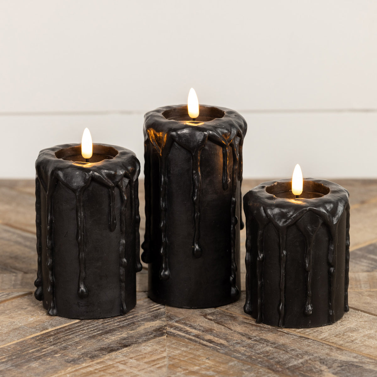 Black Dripped Wax 3D Flame Pillar Candle