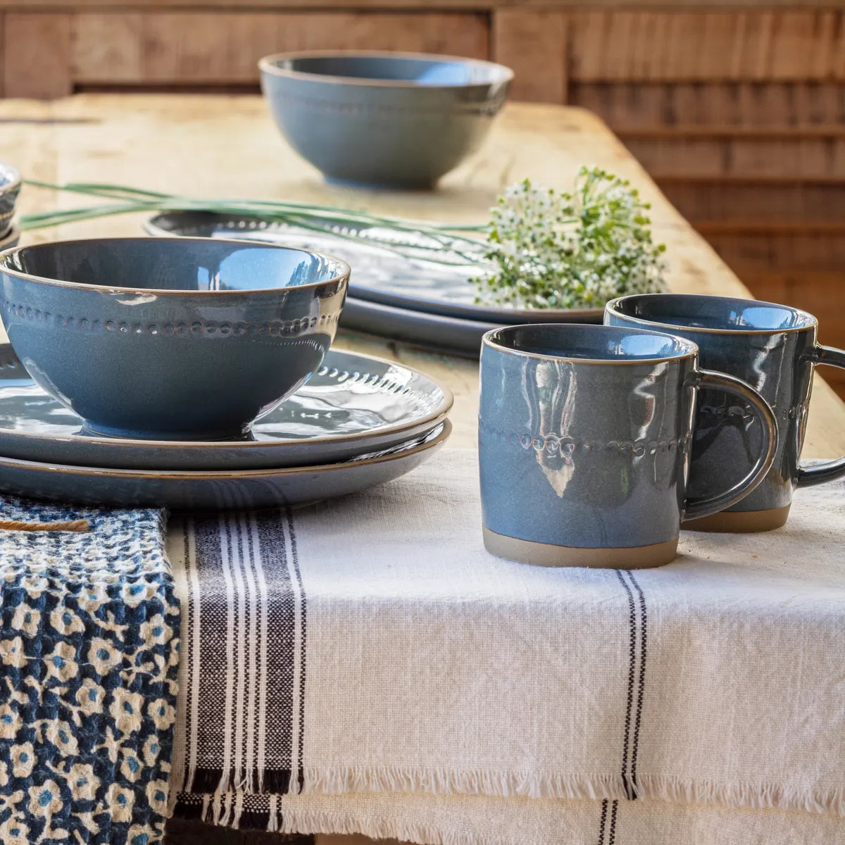 Legbar Blue Coffee Mug Set