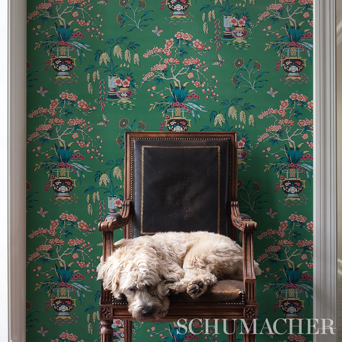 Schumacher Ming Vase Wallpaper