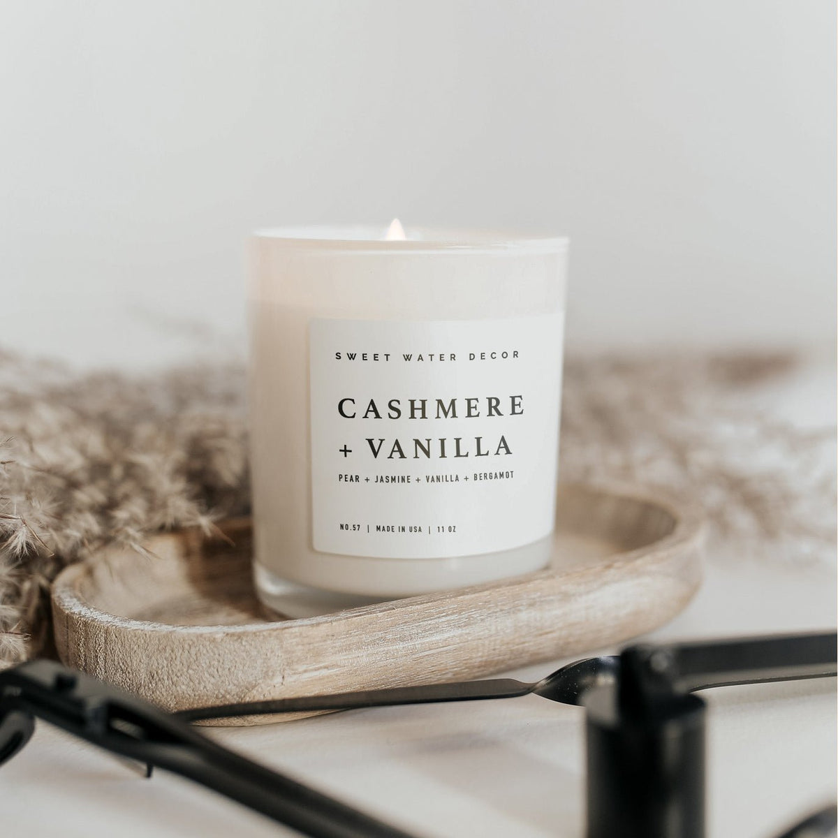 Cashmere and Vanilla White Jar Candle - A Cottage in the City