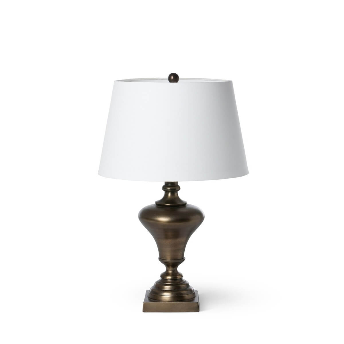 Hensworth Cast Aluminum Lamp