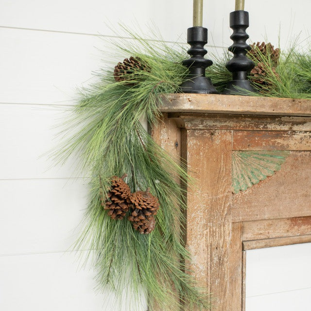 Pine Garland With Pinecones