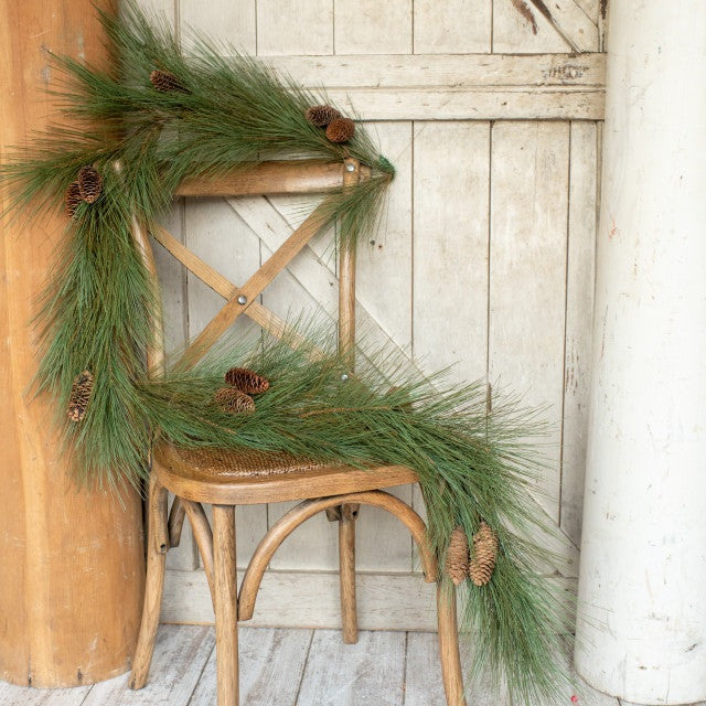 River Pine Garland With Pinecones